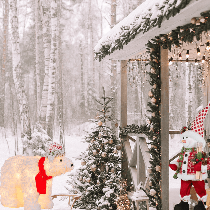 Dazzle Your Neighbors: Brilliant Ideas for Christmas Light Displays - Giftolicious